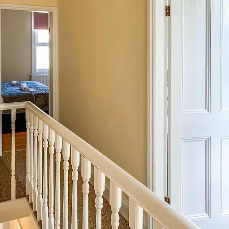 Waverley - Quaint Victorian With Free Parking Apartman