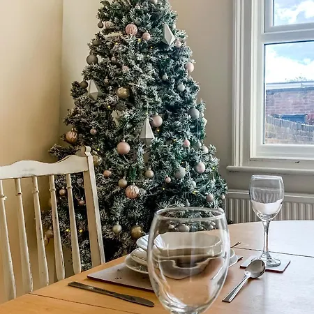 Apartman Waverley - Quaint Victorian With Free Parking
