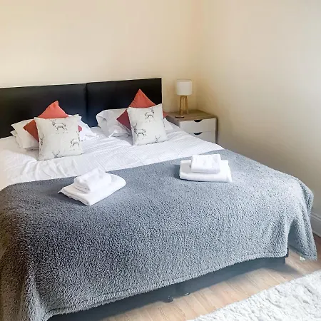 Waverley - Quaint Victorian With Free Parking York